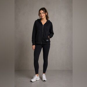 🎄FIRM PRICE🎄DKNY women’s logo patch zipper front hoodie jacket